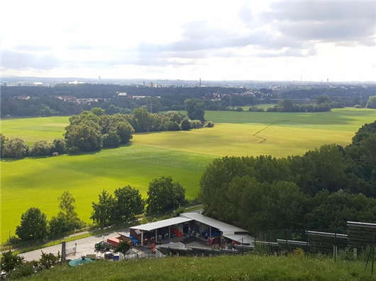 紐倫堡深受“埋怨”的表面學校系統